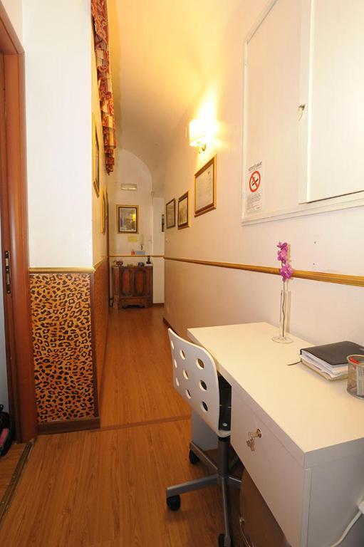 Belvedere Termini Bed & Breakfast Rome Ruang foto
