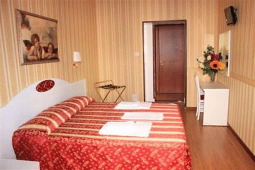 Belvedere Termini Bed & Breakfast Rome Bagian luar foto